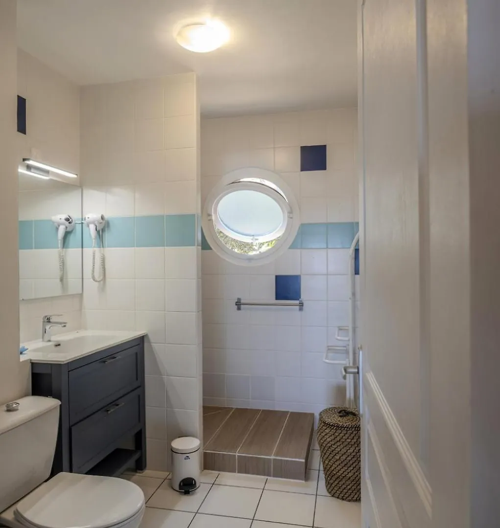 Mqti71 - 6 Pax Apartment Les Trois-Ilets Martinique